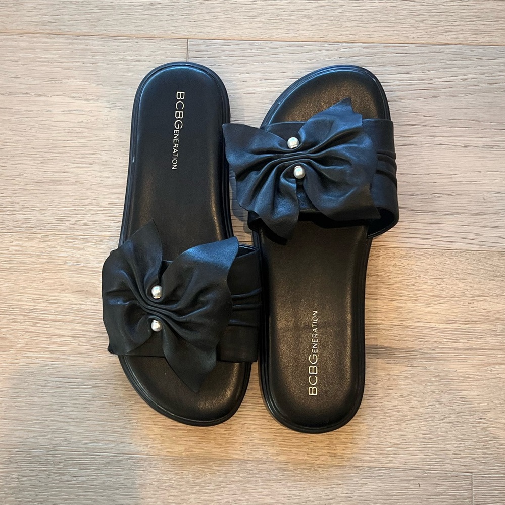 BCBGeneration Eleni Leather Slide Sandals Women’s Size 8
